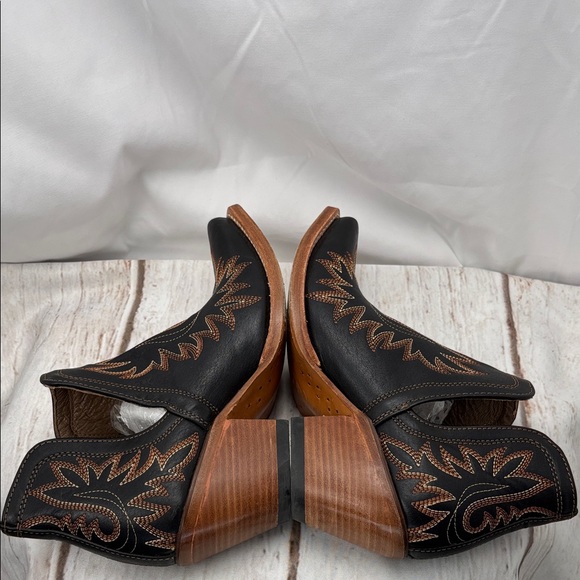 Ariat Women’s Black and Brown Western Boots Sz5 In Gorgeous Condition #0201 - Picture 8 of 12